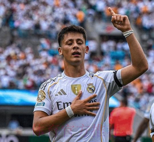 梅洛谈世俱杯：每个人想法不同 但这是很棒的赛事